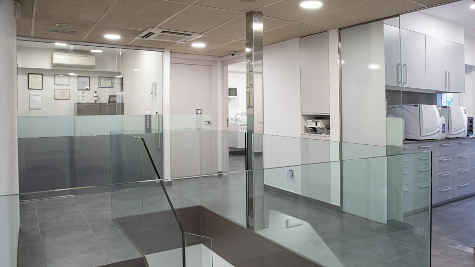 Odontología integral a Girona: implantología, estética dental y salud dental