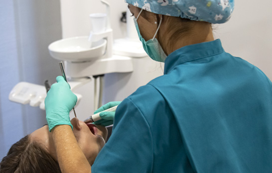 Tratamientos y servicios odontológicos en Girona